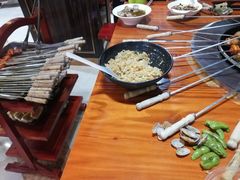 -炭虎子水浒烤肉(梦时代店)