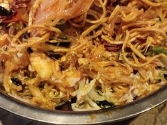 -喝丢一只鞋辣炒海鲜小烧烤(三八广场店)