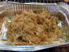 烤酸菜-马路牙子地桌烤肉(工体店)
