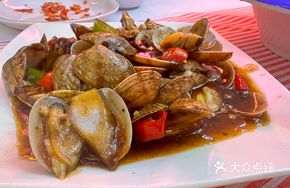 Secret-Recipe Stir-Fried Clams