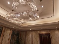 -沪华海鲜大酒楼(南汇店)