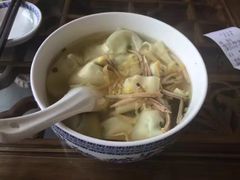 -笑来喜馄饨小笼工坊店(湖滨街店)