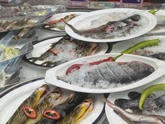 -鸿星花园酒家(银亿家园店)