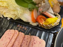 -呷哺呷哺(普陀乐购真北店)