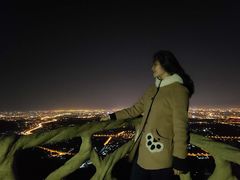 -鬼笑石后山停车场