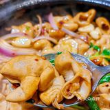 那一锅热气腾腾的啫啫煲令人再三回味