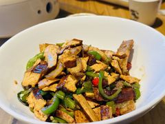 -吴越荣记苏州菜·松鼠桂鱼 100% 活鱼现做(月光码头店)