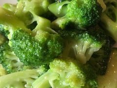 蒜蓉炒西兰花-日昌餐馆(亦庄店)