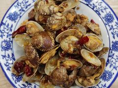 -江城燕子大排档(江汉路步行街店)