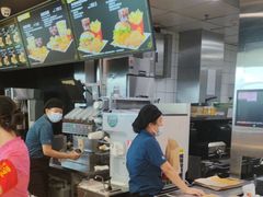 -麦当劳(深圳北站高铁店)