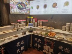 -沸炉重庆老火锅(军事博物馆店)