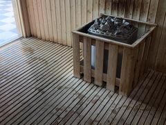 -菲鱼体育恒温游泳馆(中海名城店)