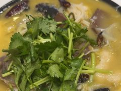 -肥汁米蘭香港米线(长宁来福士店)