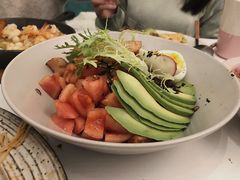 牛油果鸡肉超级碗-秀儿家の小确幸花园西餐厅