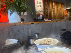 -李犟大爆鳝面·手工蟹黄包(湖滨西湖店)