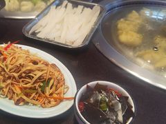 -山河屯铁锅炖鲜鹅·东北菜(开发区一店)