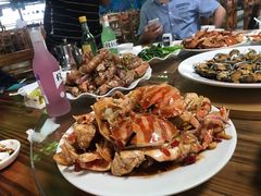 -三亚新鸿港水果一级批发市场