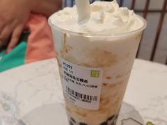 -奈雪的茶(青岛卓悦里INTOWN店)