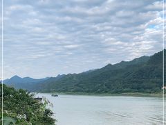 -羚羊峡古栈道森林公园