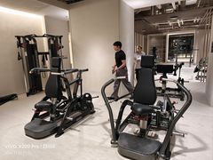 -YCHL FIT健身(前海周大福店)