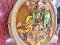 -沙胆彪炭炉牛杂煲(上海日月光广场店)