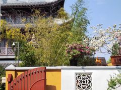 -龙华寺