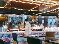 -大中华希尔顿酒店-念自助餐·嗨啤·小龙虾