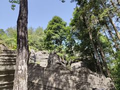 -梭布垭石林景区