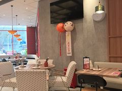 -必胜客(新中纬店)