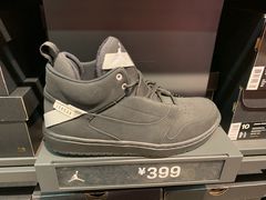 -NIKE上海青浦优选体验店