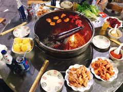 -小辣椒汤锅烧烤(温泉南街店)