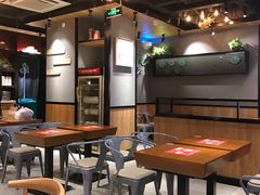 大堂-渝是乎川渝小炒(新世界百货望京店)
