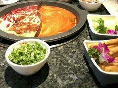 鸳鸯锅-井格重庆火锅(临平银泰城店)