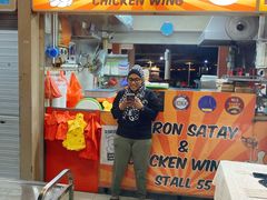 -东海岸人工湖美食村