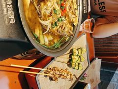 -神府路壹号·海鲜烧烤·砂锅粥·锅物(三坊七巷店)