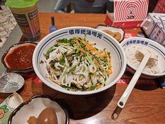 -鑫花溪牛肉米粉(东环大润发店)
