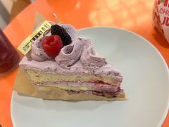 -卷们·现制生日蛋糕·蓝风车动物奶油(金源店)