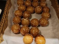 -岷山饭店-芝芝自助餐厅