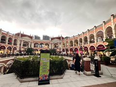 -佛罗伦萨小镇广佛名品奥特莱斯(疏港路店)