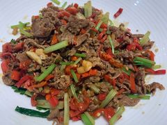 小炒雪花牛肉-千滋百味·醉江澜花园餐厅(街道口店)