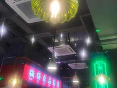 -腩得欢喜·牛腩煲火锅(万庭大厦店)
