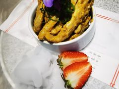 -沸炉重庆老火锅(军事博物馆店)