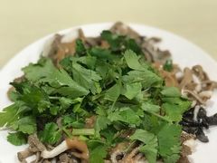 -黑八私房老北京炸酱面