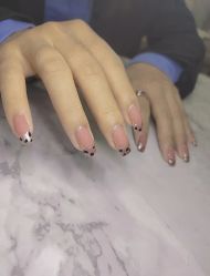 -悦指间美甲美睫