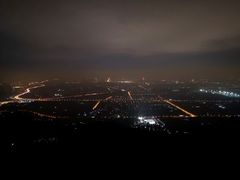 -鬼笑石后山停车场