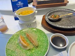 -品海楼·大连海胆锅贴馆(东港店)