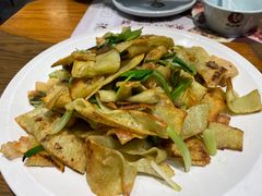 -黄泥岗·地道湖北菜(奥特莱斯店)