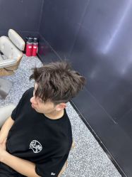 -藤野造型·烫·染发型设计店