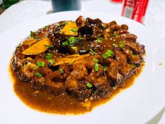 -梅龙镇酒家(南京西路总店)
