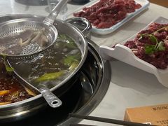 -乡土黄·鲜牛肉火锅·小龙虾(兴业街店)